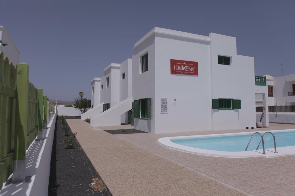 Apartamentos Flamboyant Adults Only Puerto del Carmen  Room photo