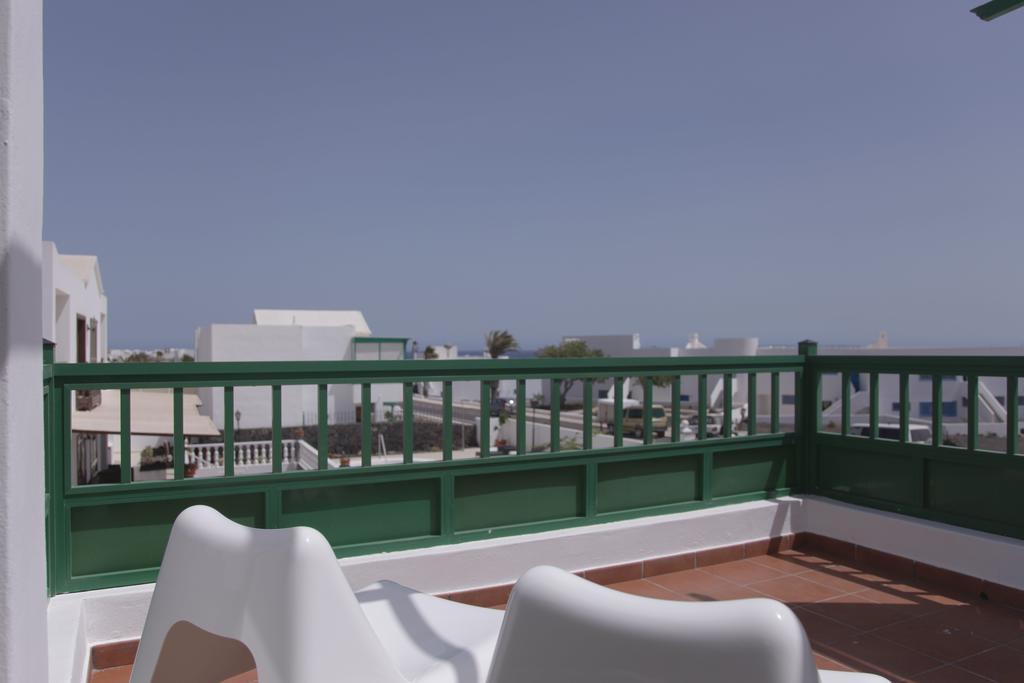 Apartamentos Flamboyant Adults Only Puerto del Carmen  Room photo